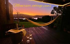 Moonriver Sunset View Cottage And Le Shed Garden Cottage